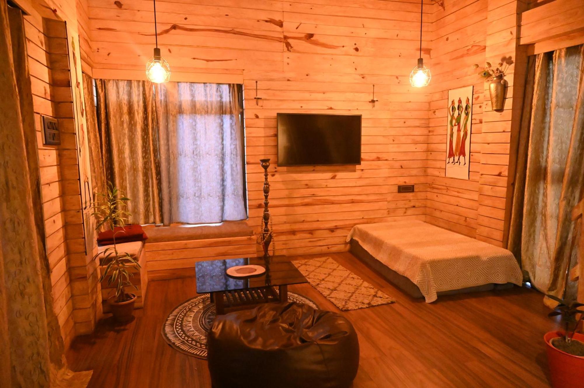 Bed and Breakfast The Cabin By The Bayou Guwahati Exterior foto