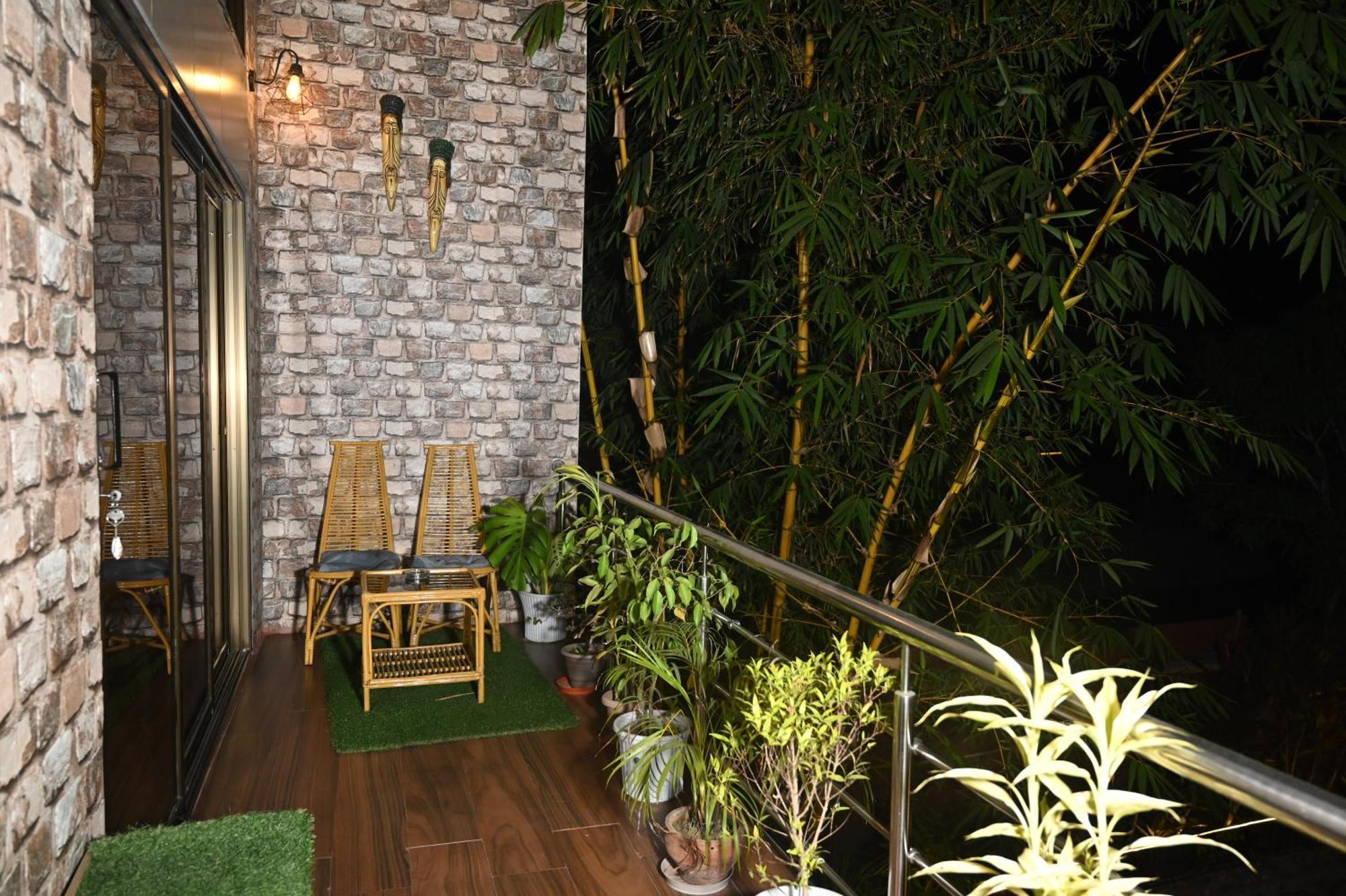 Bed and Breakfast The Cabin By The Bayou Guwahati Exterior foto